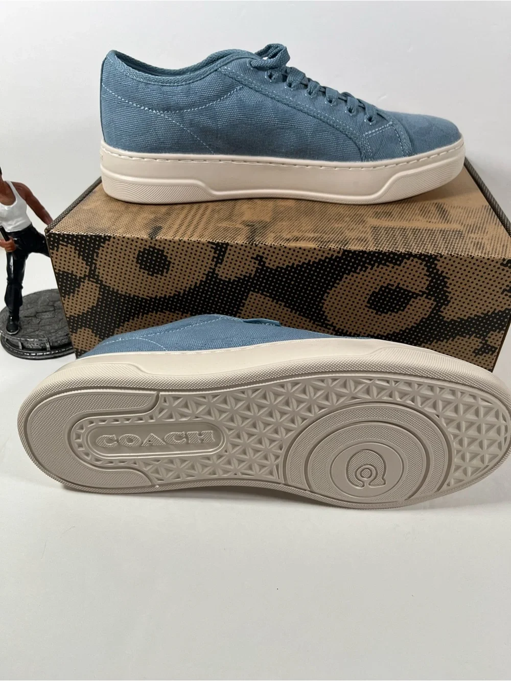 NIB Coach Canvas Sneaker size 7.5B